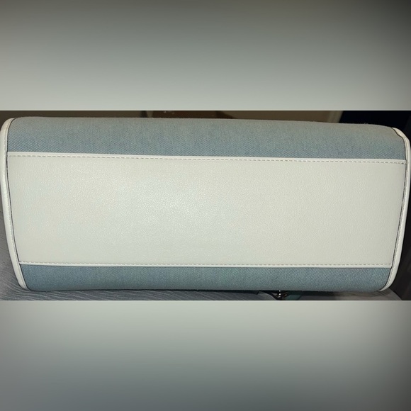 Juicy Couture Beach Denim Tote - Picture 14 of 16